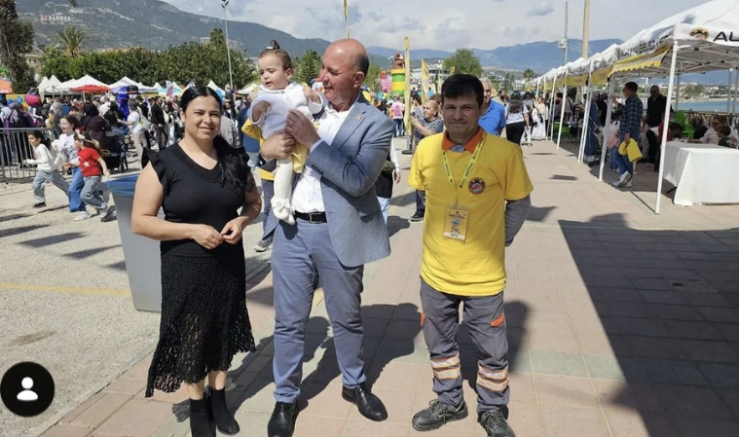 ALANYA’DA ÇOCUKLARIN NEŞESİ GELECEĞE UMU..