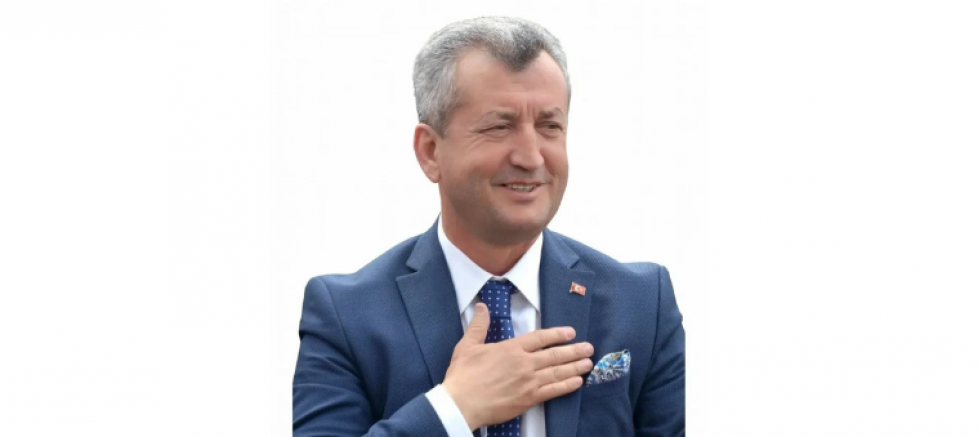 ERKAN AKAR: “MENEMEN’İN EFSANE BAŞKANINI..