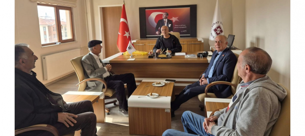 CHP Baskil İlçe Başkanı Kemal Zeki Arslan’dan Prof. Dr. Niyazi Bulut’a Ziyaret - GÜNDEM - İnternetin Ajansı