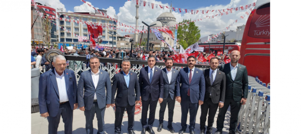 ŞANLIURFA İL BAŞKANI FERHAT KARADAĞ: “HAK, HUKUK VE ADALET İÇİN VAN MEYDANLARINDAYIZ” - GÜNDEM - İnternetin Ajansı
