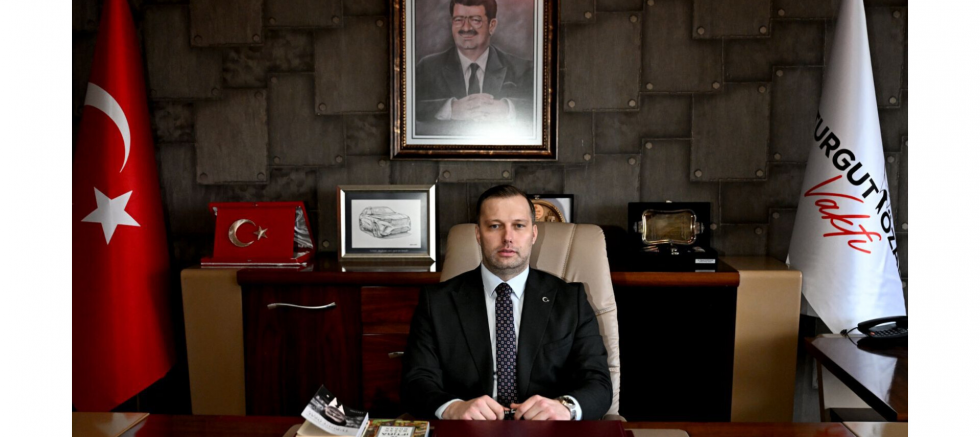 Turgut Özal Vakfı Genel Başkanı Semih Na..